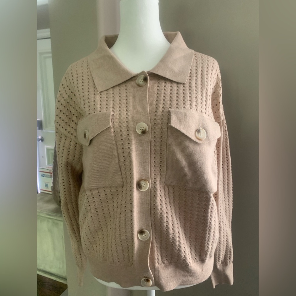 Large Beige Button-Up Cardigan Preloved in great condition
